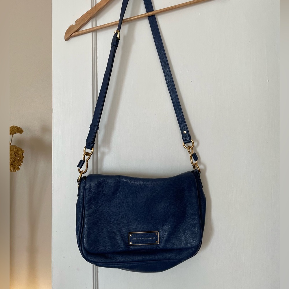 Marc by Marc by Marc Jacobs Blue Too Hot To Handle Lea Crossbody ✨